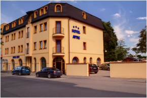 Отель Attic Hotel  Прага